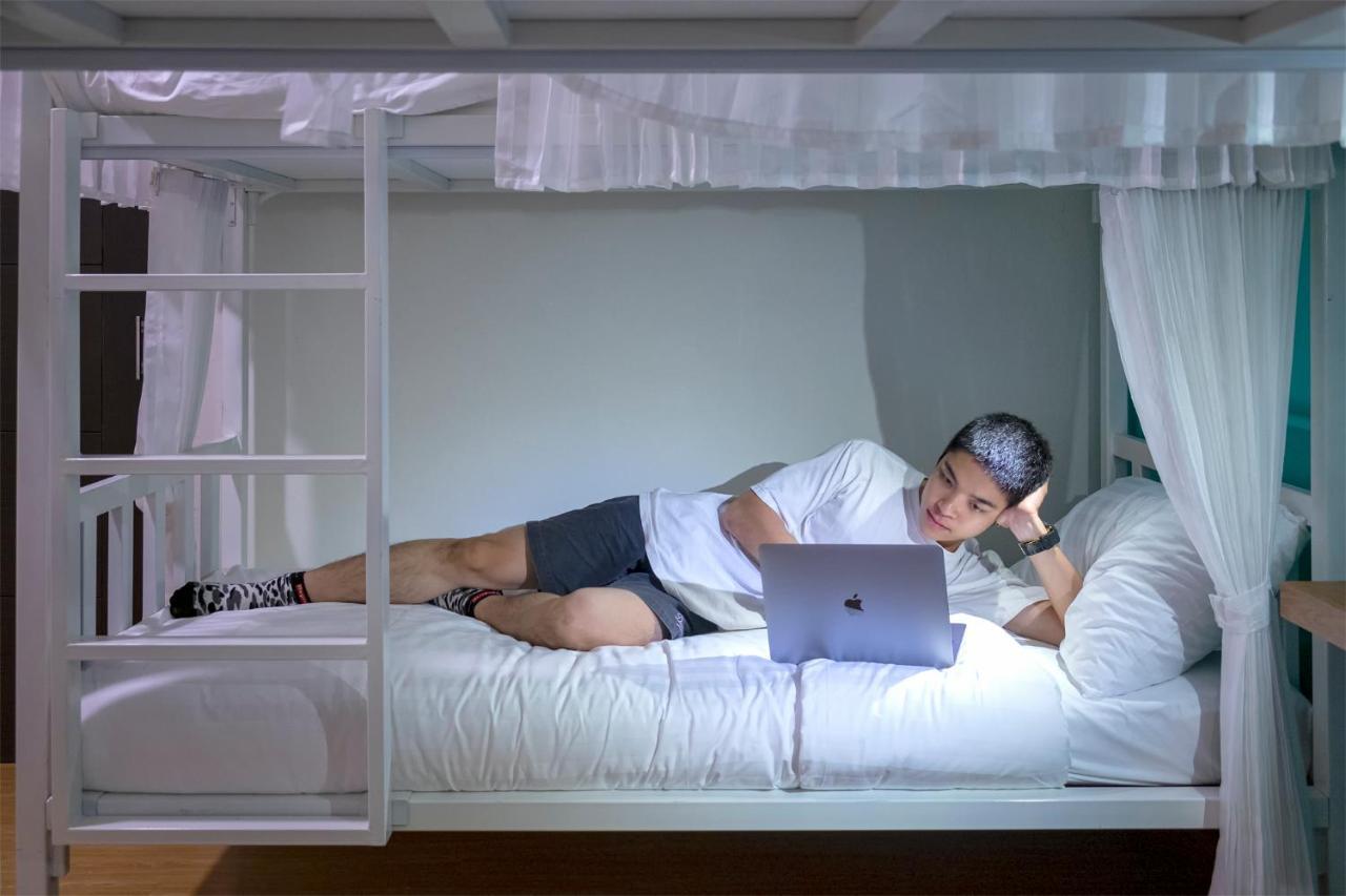 Хостел Bed Friends Poshtel Чианграй Экстерьер фото