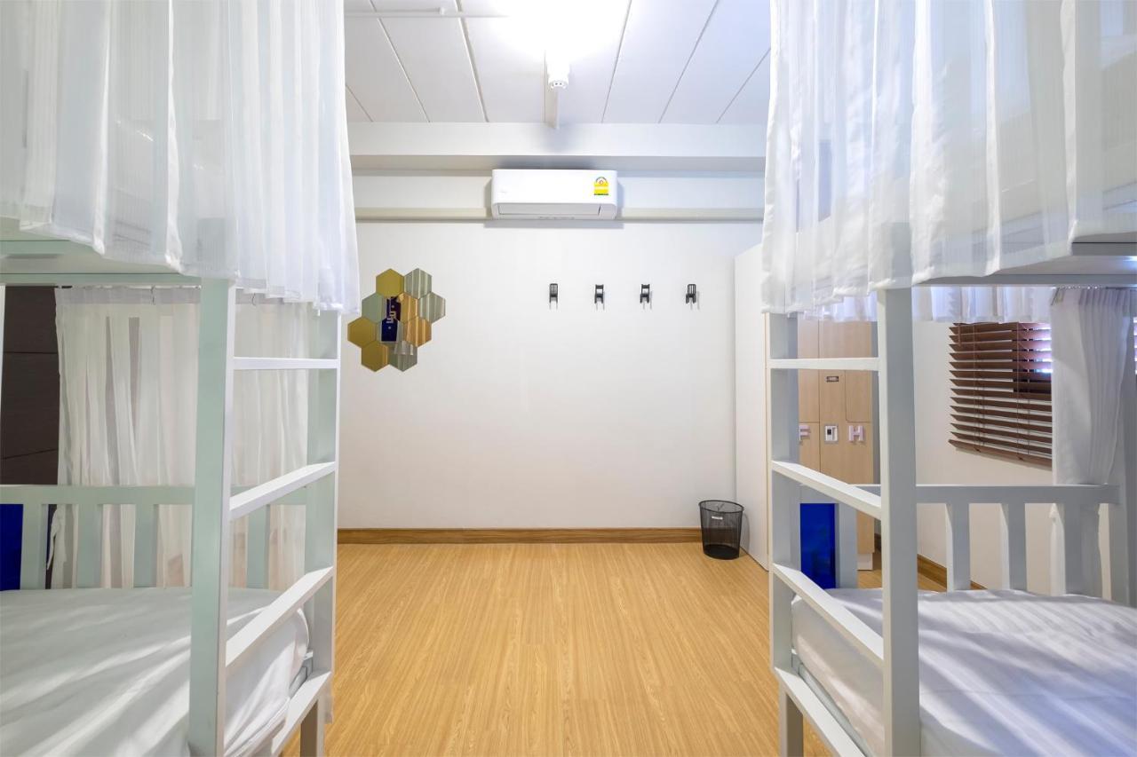 Хостел Bed Friends Poshtel Чианграй Экстерьер фото